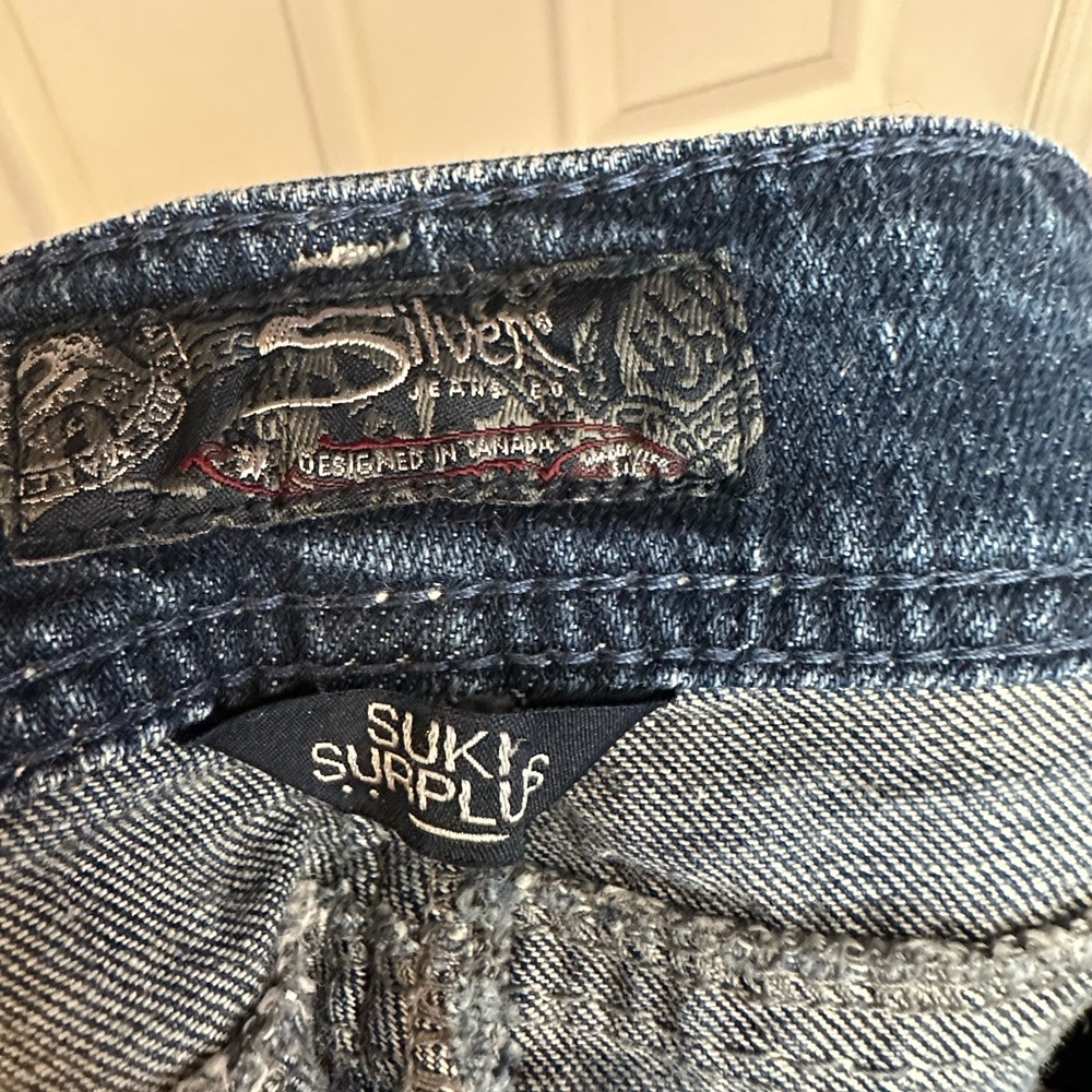 Silver Jeans Women’s Suki Surplus Jeans Size 22 Dark Wash Excellent Condition - Picture 8 of 8